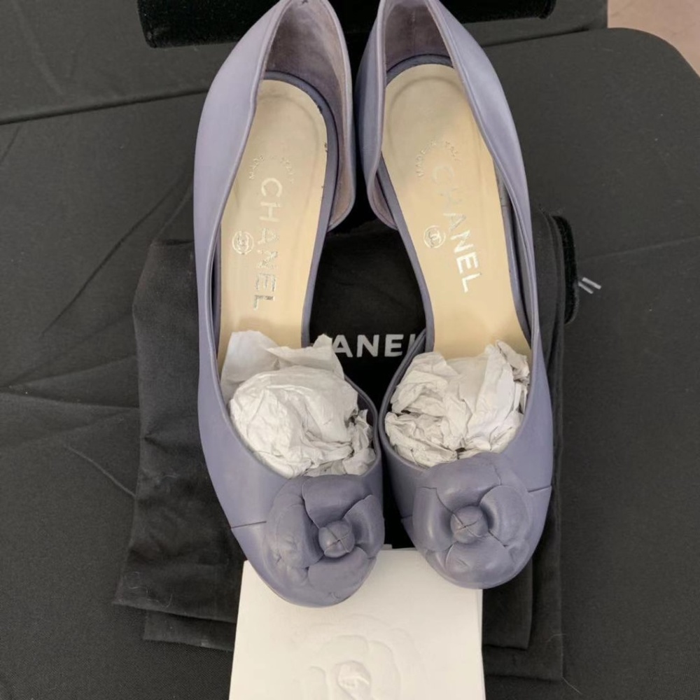 Chanel Leather Camellia Half-d'Orsay Pumps size 38